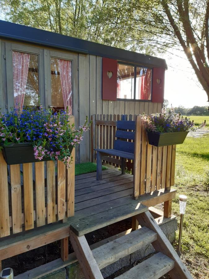 Apartmán Pipowagen 'Klein Hoonhorst' Putten Exteriér fotografie